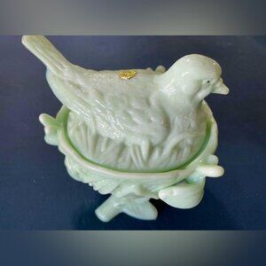 Vintage Westmoreland jadeite Bird on A Nest candy dish